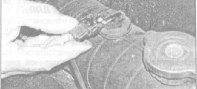 Датчик температуры двигателя для w202